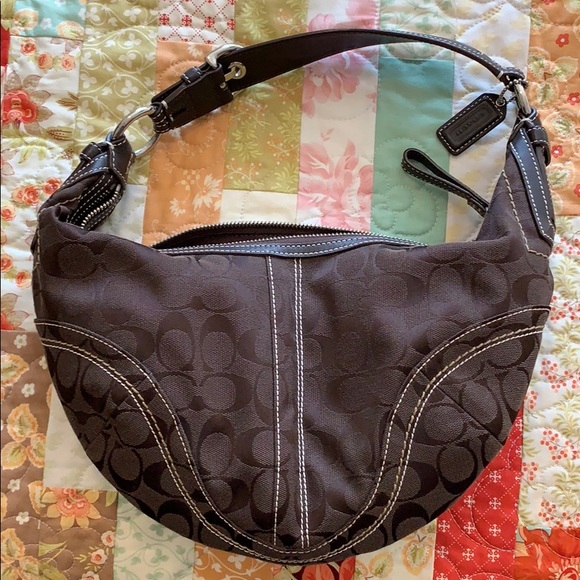 Coach Hobo - Picture 2 of 3